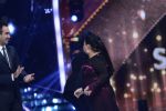 Bharti Singh at the grand finale of Jhalak Dikhhla Jaa in Filmistan, Mumbai on 18th Sept 2014